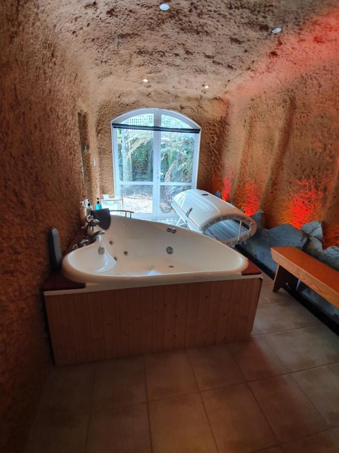 Hunua Accommodation - Atherstone Suite ภายนอก รูปภาพ