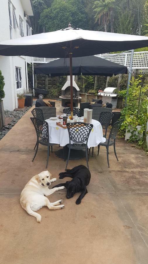 Hunua Accommodation - Atherstone Suite ภายนอก รูปภาพ